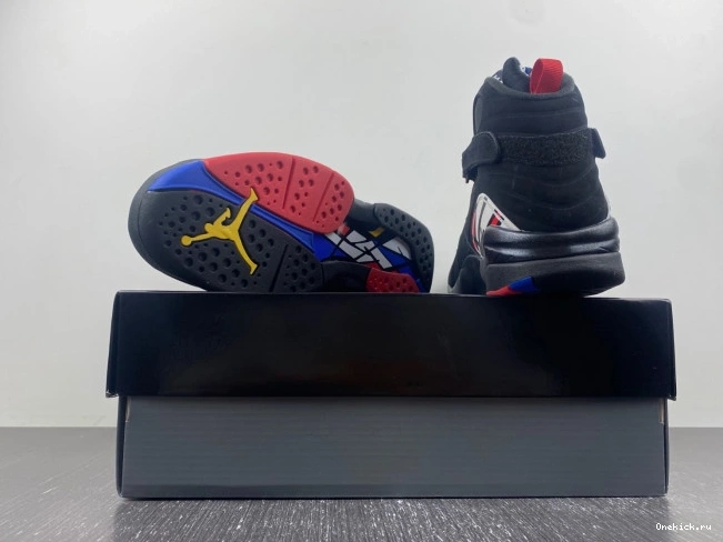 One Kick Jordan Playoffs 305381-062 Air 8 0811